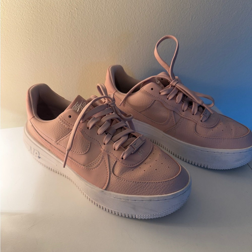 Nike Platform AF1 Pink